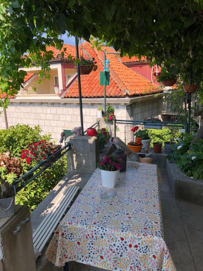 Guesthouse Manda دوبروفينك المظهر الخارجي الصورة